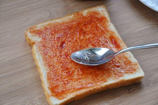 吐司白面包的5种创意吃法:你的早餐、午餐和零食都被承包了! 吐司白面包的5种创意吃法:你的早餐、午餐和零食都被承包了!