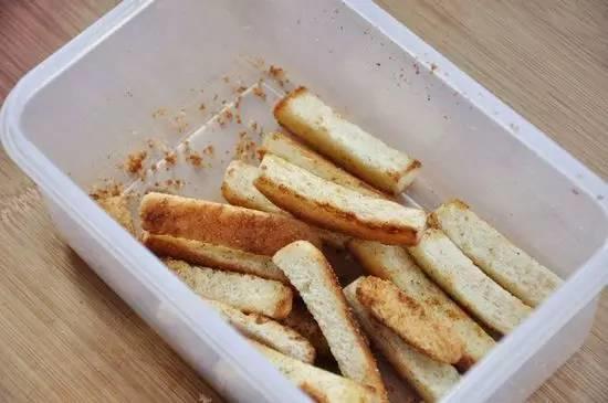 吐司白面包的5种创意吃法:你的早餐、午餐和零食都被承包了! 吐司白面包的5种创意吃法:你的早餐、午餐和零食都被承包了!