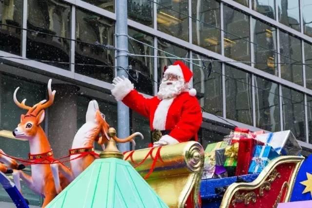 观看多伦多圣诞老人游行攻略：明天一定要带孩子去！