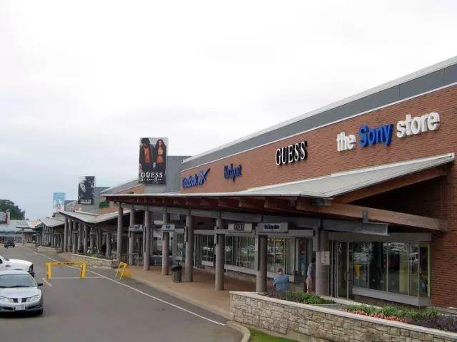 多伦多各大商场节假日营业时间：自带烧钱属性的你必须看！