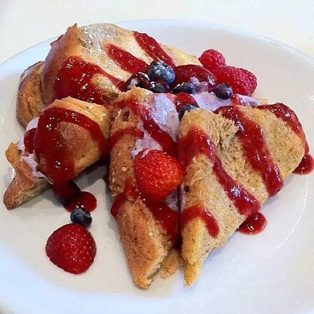 带娃也能好好吃顿饭！安利多伦多10家亲子餐厅：儿童餐+玩具+表演