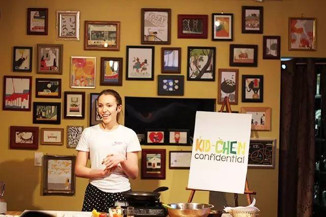 带娃也能好好吃顿饭！安利多伦多10家亲子餐厅：儿童餐+玩具+表演