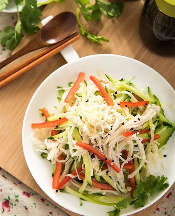 凉拌菜就是中式沙拉?土味优雅了解一下! 凉拌菜就是中式沙拉?土味优雅了解一下!