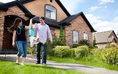 财富大讲堂：房价跌利息涨，地产还有绝佳投资方案吗？