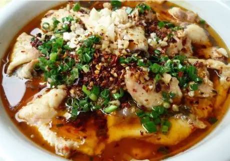 炒菜时用冷油还是热油？做饭难吃是因为不懂油...