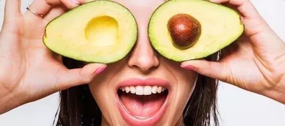 【辅食界的扛把子牛油果】怎么吃？怎么挑？怎么切？你戳啊！