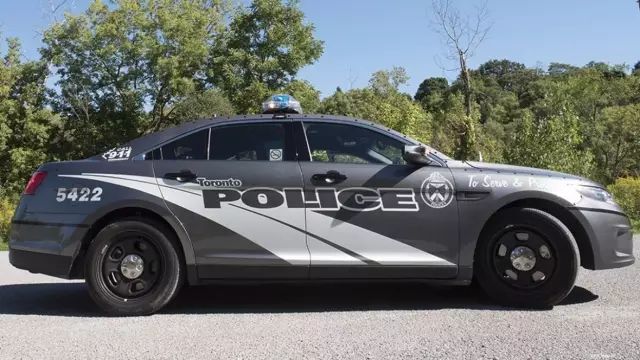 安省3岁小男孩在公园玩耍险被拐，多伦多也有人贩子？