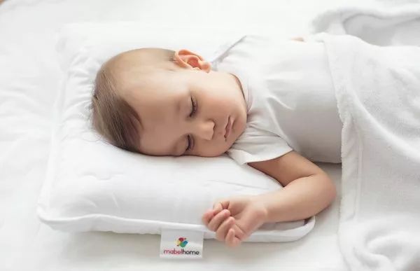 各年龄段都睡什么样的枕头？小朋友枕头选购指南！