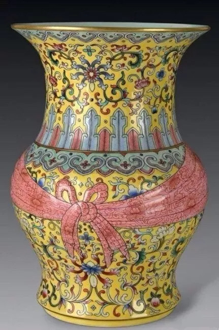 红底小碎花之父乾隆:朕的审美一级棒! 红底小碎花之父乾隆:朕的审美一级棒!