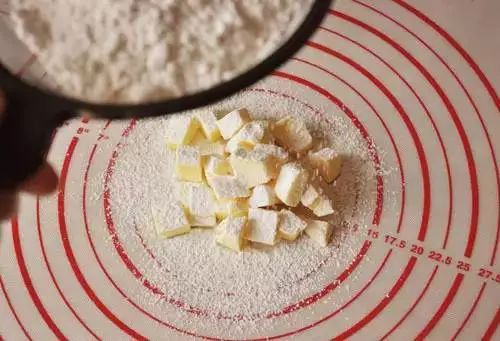 感恩节三大主菜的手残懒人版：火鸡、南瓜派、土豆泥