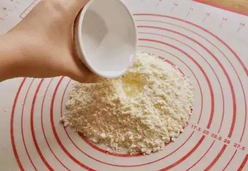 感恩节三大主菜的手残懒人版：火鸡、南瓜派、土豆泥