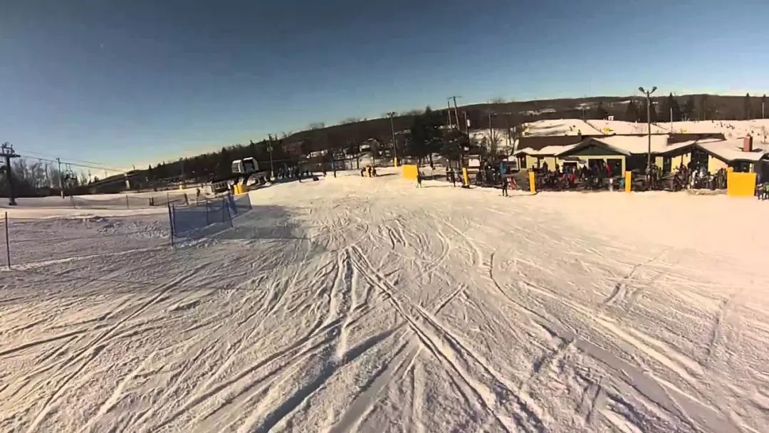 冬天不滑雪，你想干啥？离多伦多2小时车程的滑雪场盘点！