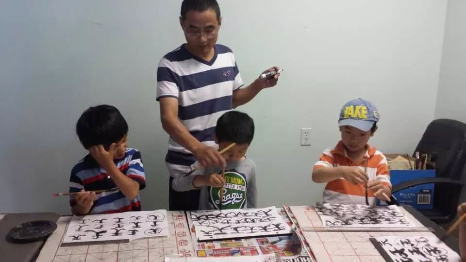 儿童的智慧在指尖上,这家冬令营火爆招生了! 儿童的智慧在指尖上,这家冬令营火爆招生了!