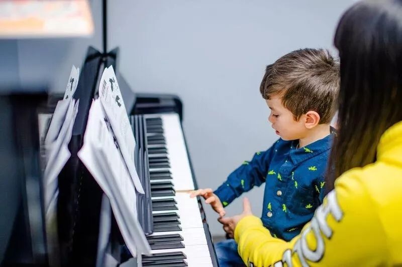 音乐有敏感期！不要错过钢琴启蒙的最佳年龄！