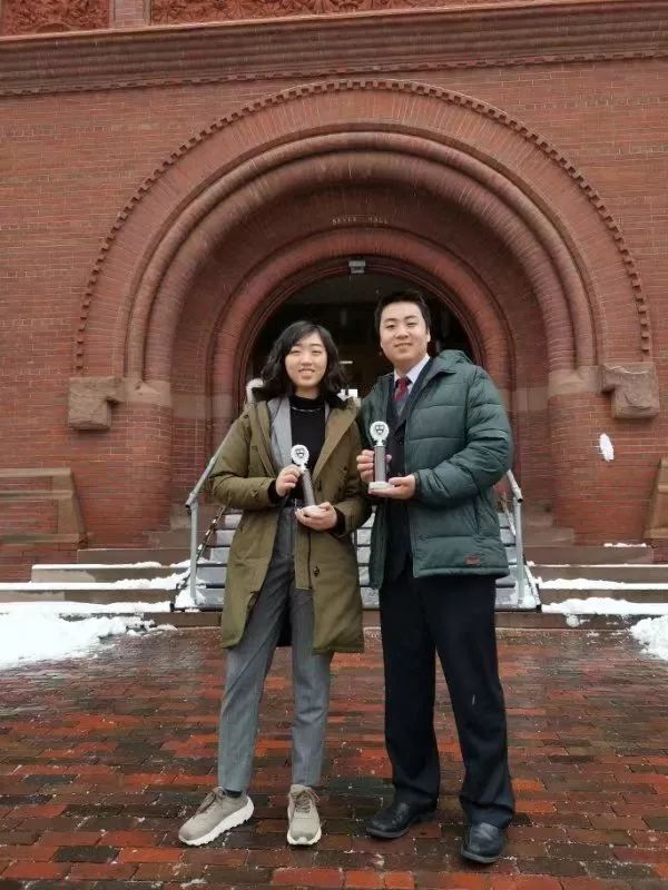 厉害啦！今年哈佛大学高中生辩论赛冠军竟都来自这所学校！