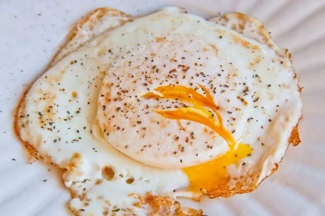 来加拿大这么多年!吃brunch连个鸡蛋也不会点...扎心了! 来加拿大这么多年!吃brunch连个鸡蛋也不会点...扎心了!