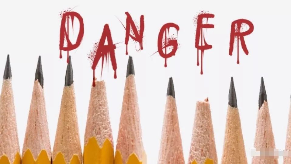 3岁孩子拿着筷子乱跑跌倒，筷子插入颅内10厘米......