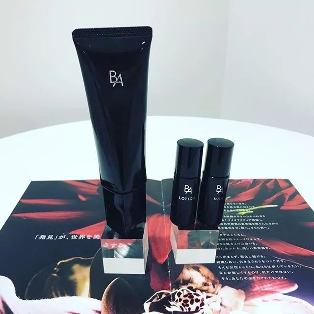 不求美但求最白!学倪妮如何从头到脚白出高级感! 不求美但求最白!学倪妮如何从头到脚白出高级感!