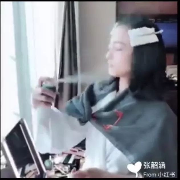 不求美但求最白!学倪妮如何从头到脚白出高级感! 不求美但求最白!学倪妮如何从头到脚白出高级感!