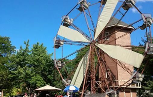 湖心岛坐渡轮打卡攻略:还可以吃免费的Pizza 湖心岛坐渡轮打卡攻略:还可以吃免费的Pizza