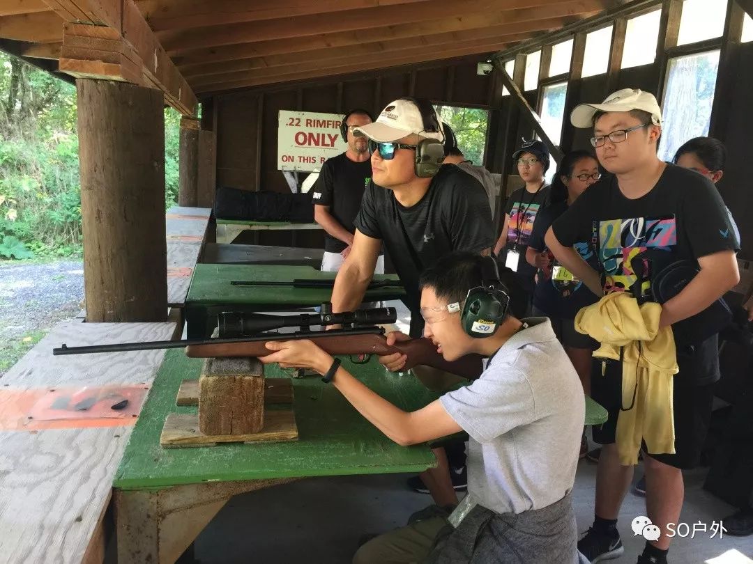 太酷了~~多伦多竟然有这样的射击和射箭夏令营！