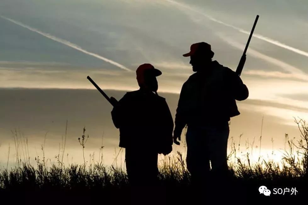 太酷了~~多伦多竟然有这样的射击和射箭夏令营！