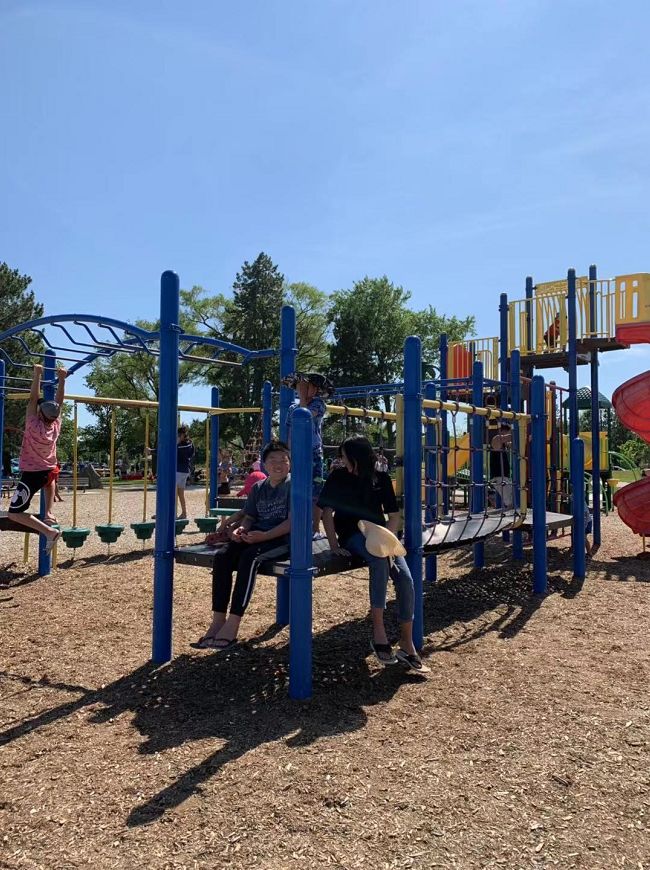 糟蹋家里不如祸祸室外：组团踩点实拍教你玩转网红水上乐园！