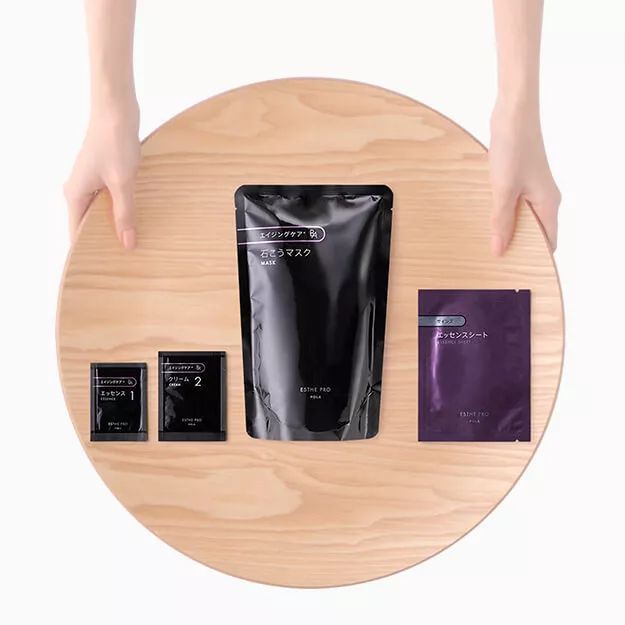 火爆各美妆博主的POLA黑BA石膏面膜！原来在家也能享受，而且只要2支口红价格…