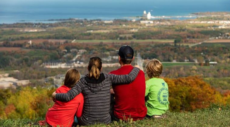 两天三夜带娃短途游：玩蓝山谁说一定要冬天！