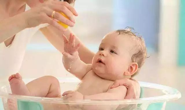 【母婴睡眠】秋高气爽意正浓,宝宝生病难安睡.....怎么办? 【母婴睡眠】秋高气爽意正浓,宝宝生病难安睡.....怎么办?