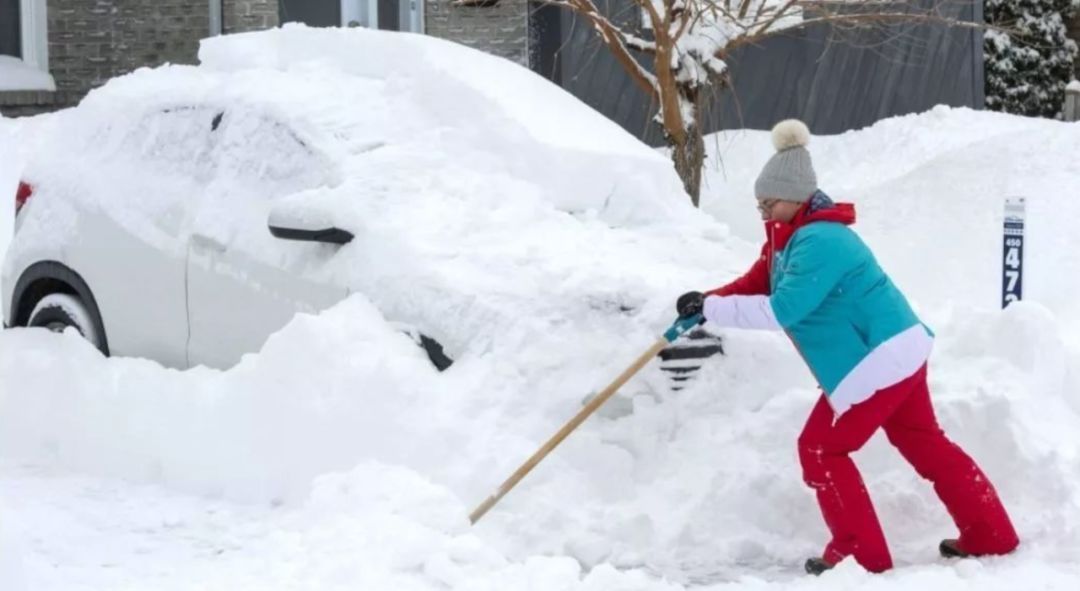 第一场雪来了！避免铲后忧郁！帮你看好了这款铲雪机！