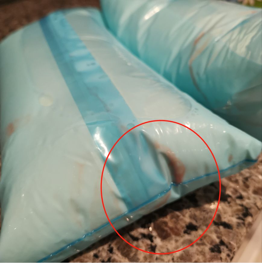 爆料:Costco的牛奶又双叒出事了!竟然喝出了蜗牛! 爆料:Costco的牛奶又双叒出事了!竟然喝出了蜗牛!