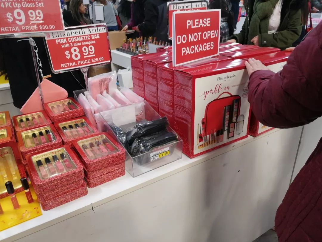 【小编实拍】品牌圣诞开仓:成人不做选择,我全都要! 【小编实拍】品牌圣诞开仓:成人不做选择,我全都要!