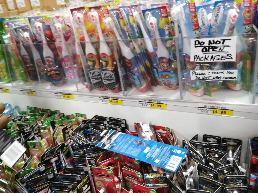 【小编实拍】品牌圣诞开仓:成人不做选择,我全都要! 【小编实拍】品牌圣诞开仓:成人不做选择,我全都要!