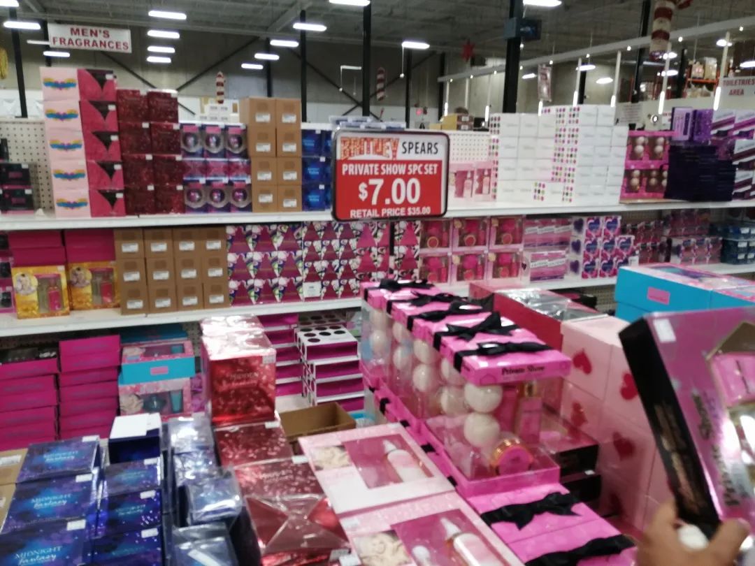 【小编实拍】品牌圣诞开仓:成人不做选择,我全都要! 【小编实拍】品牌圣诞开仓:成人不做选择,我全都要!