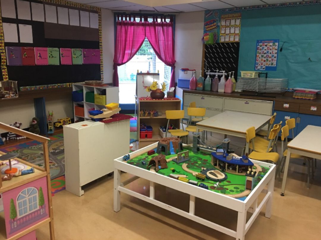 在加拿大考察幼儿园，我就是最事的那个妈