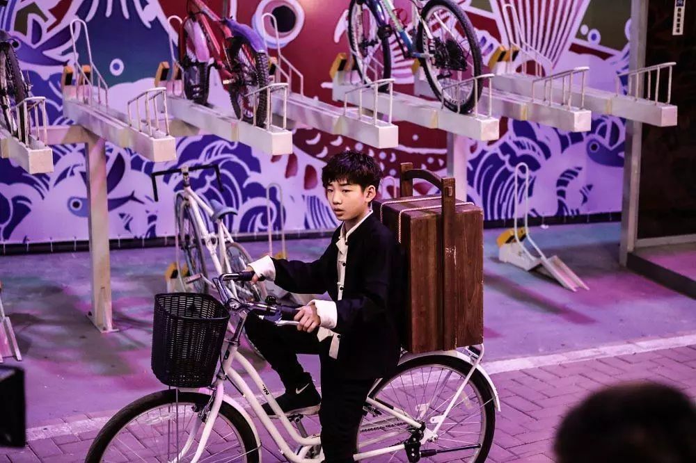 送票！【肥龙过江】多伦多情人节上映：200斤的甄子丹，一样能打十个！