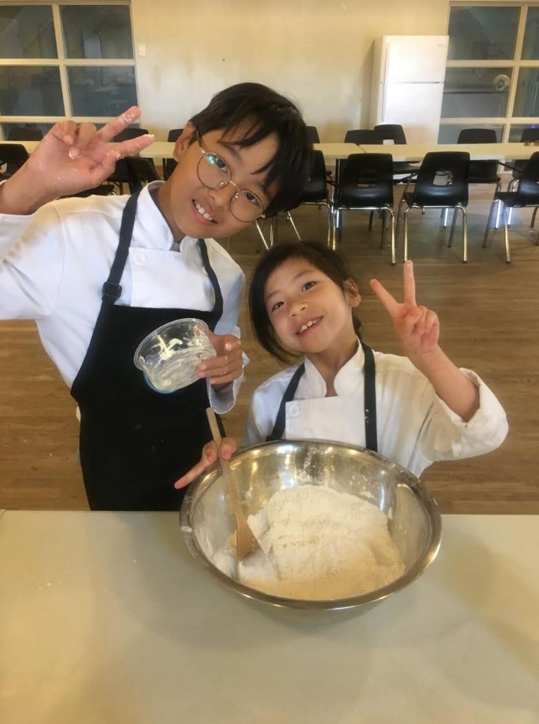 超好玩！美食烹饪夏令营，让娃做饭给你吃！