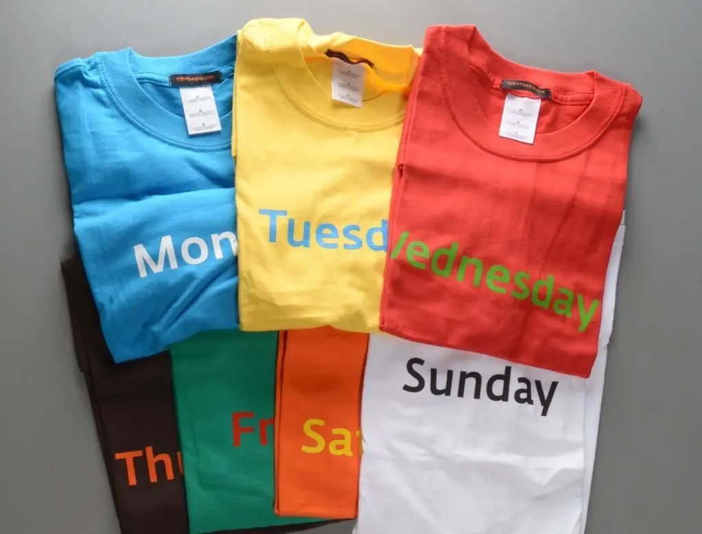 在线问:孩子学校说的粉衣服日(Pink Shirt Day)是什么? 在线问:孩子学校说的粉衣服日(Pink Shirt Day)是什么?