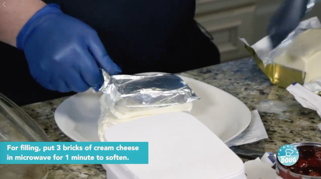 省长福特秒变美食博主:祖传cheese蛋糕做法大揭秘! 省长福特秒变美食博主:祖传cheese蛋糕做法大揭秘!