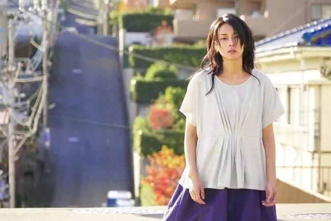 女神生完孩子就被群嘲:你那样子,配不上你老公! 女神生完孩子就被群嘲:你那样子,配不上你老公!