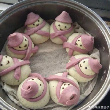 我朋友说她再做油条就不是人！厨房里那些粉怎么用才不翻车？