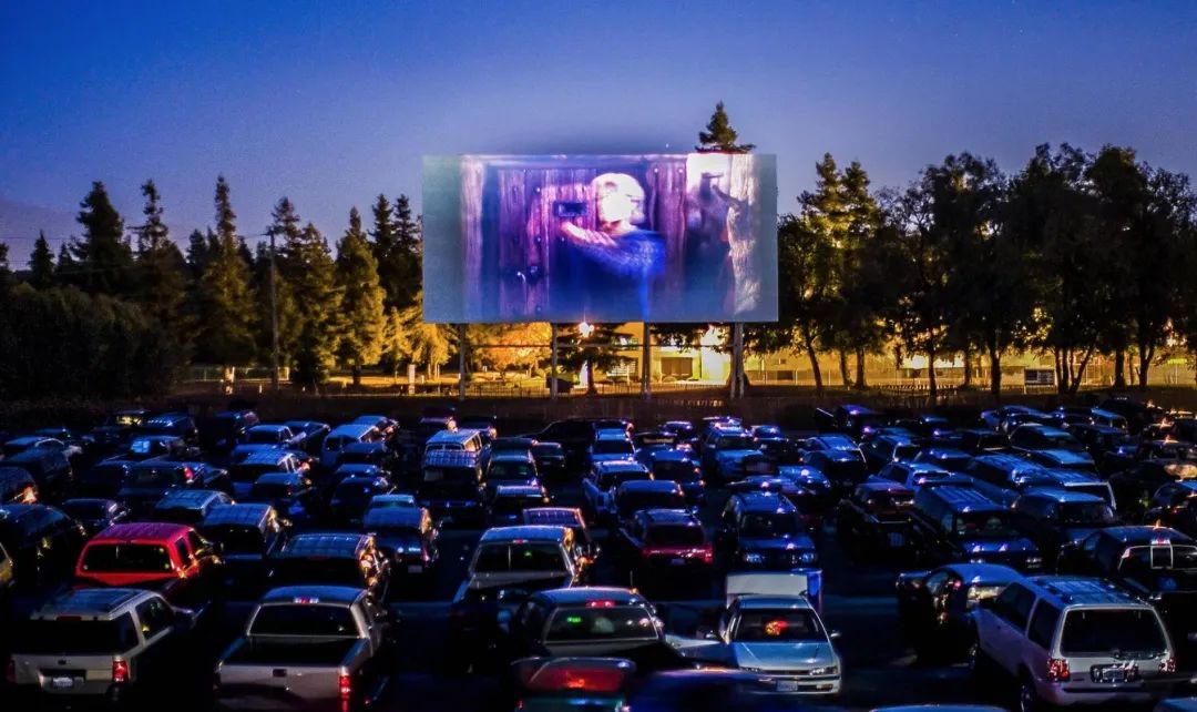 汽车影院燃爆暑假:看看哪个离你家最近? 汽车影院燃爆暑假:看看哪个离你家最近?