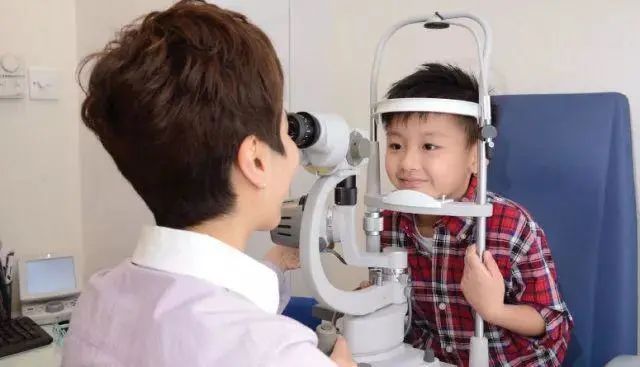 安省限期福利:儿童免费检查配眼镜又开始啦! 安省限期福利:儿童免费检查配眼镜又开始啦!