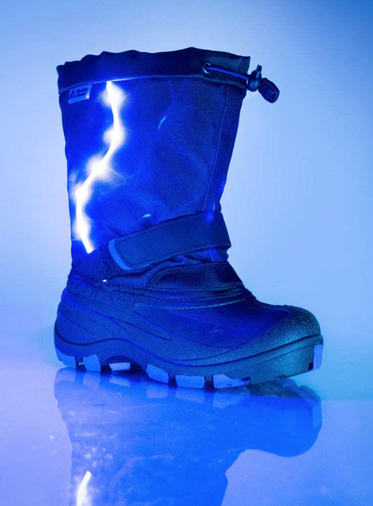 保暖舒适又百搭！这些儿童户外鞋一双就能挺过整个冬天