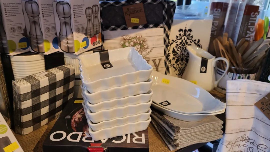 把超市玩成网红打卡地：深度探店高颜值超市Village Grocer