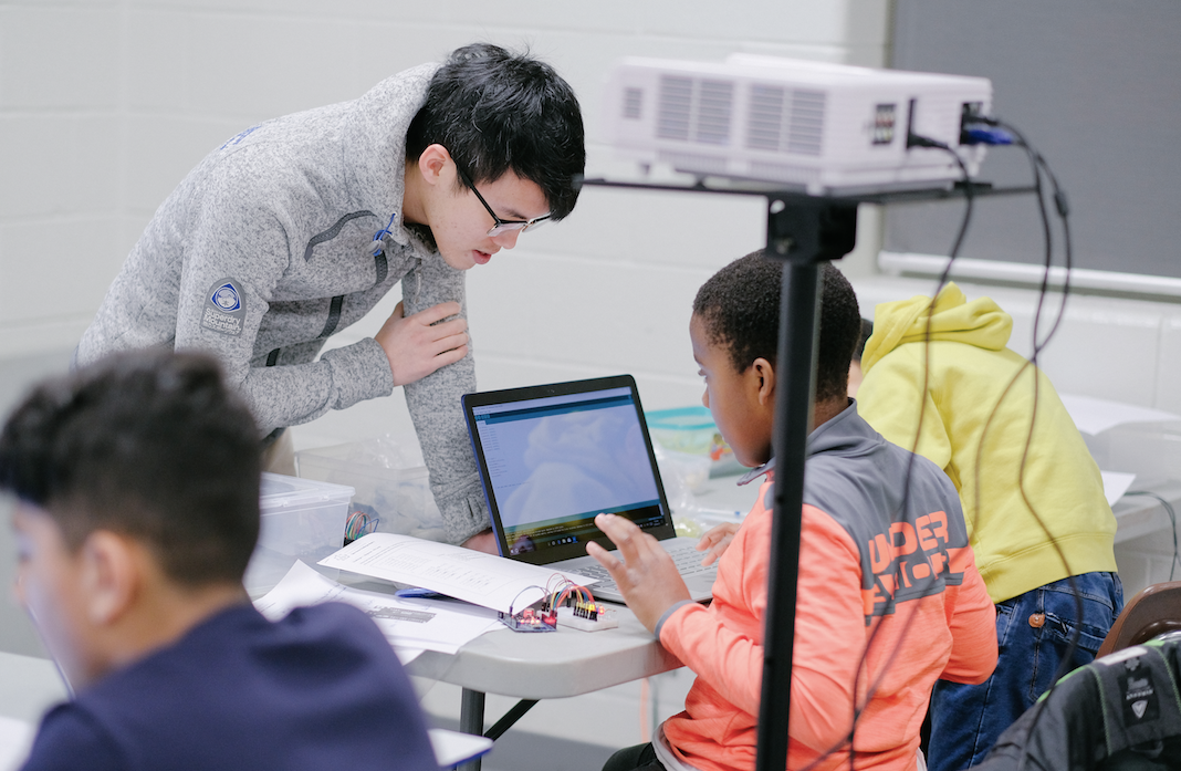 【报名中】北美青少年线上STEM大赛“迷你特斯拉”来了！全球顶流科技博主MKBHD为你助力，更有权威证书及奖品！