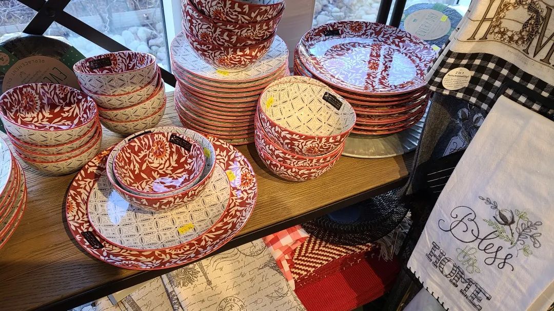 把超市玩成网红打卡地：深度探店高颜值超市Village Grocer