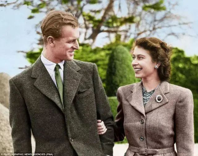 相守73年，英国女王丈夫菲利普去世：全英最毒舌亲王，最牛赘婿！