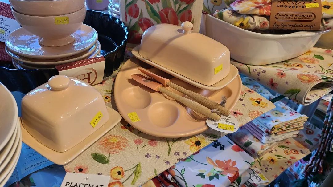 把超市玩成网红打卡地：深度探店高颜值超市Village Grocer